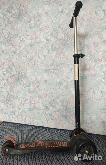 Самокат Самокат Maxi Micro Deluxe