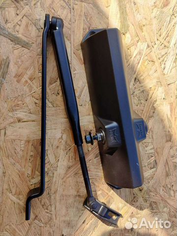 Доводчик дверной Dorma