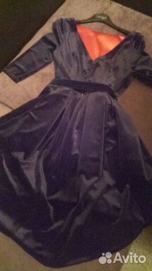 Оригинальное платье