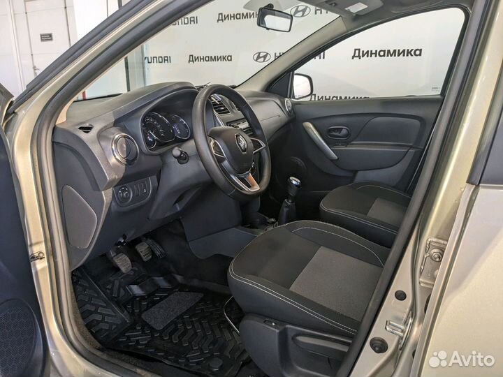 Renault Logan Stepway 1.6 МТ, 2022, 19 759 км