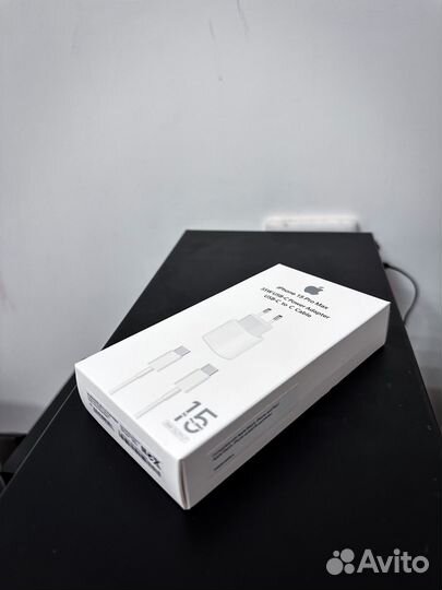 Быстрая зарядка на iPhone 15 USB-C to USB-C