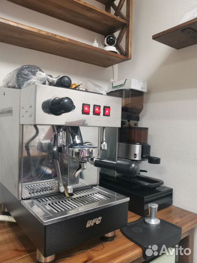 Профессиональная кофемашина+кофемолка
