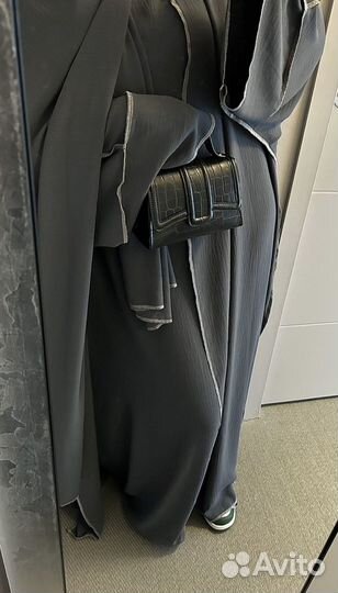 Абая с шарфом