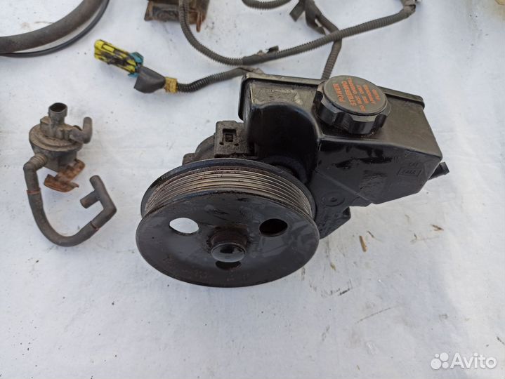 94-96 Cadillac Deville Northstar на запчасти