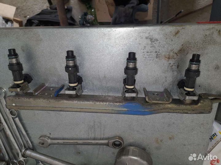 Форсунка топливная Nissan QG15, QG16