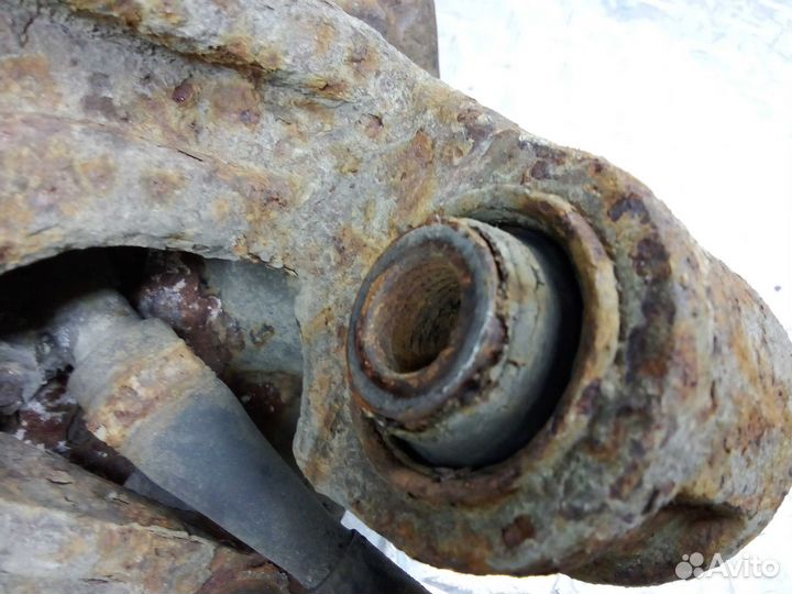 Ступица задняя правая Suzuki Grand Vitara 2 JT