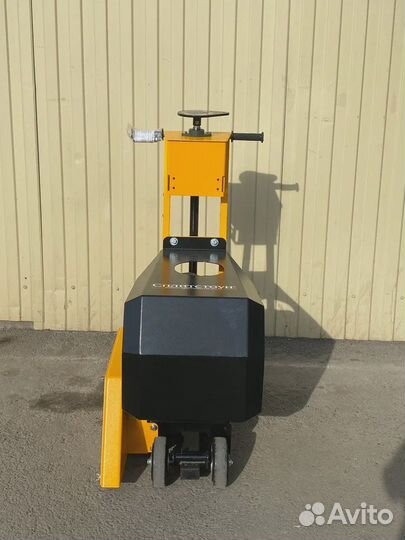 Резчик кровли для демонтирования старых крыш