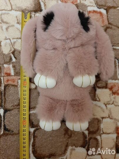 Меховой рюкзак