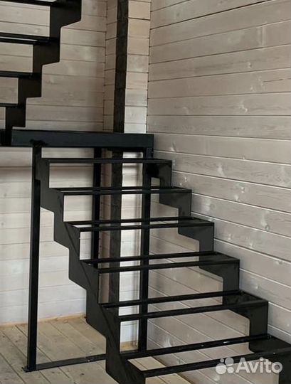 Лестница в частный дом. От производителя