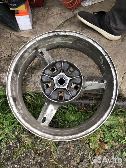 Колесо заднее suzuki sv1000/gsxr 750 k1
