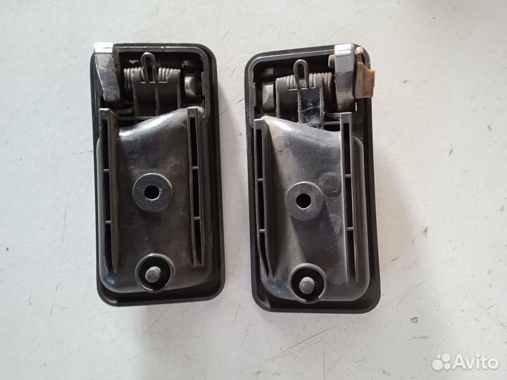 Ручки открывания дверей внутренние Мазда 626 GD