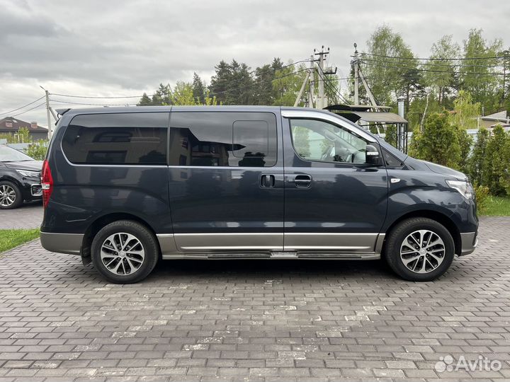 Hyundai Grand Starex 2.5 AT, 2018, 66 752 км