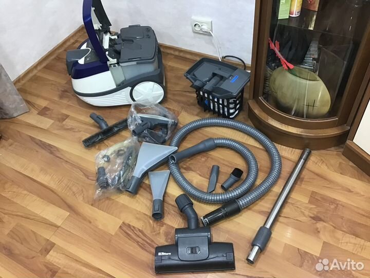 Продам пылесос zelmer на запчасти