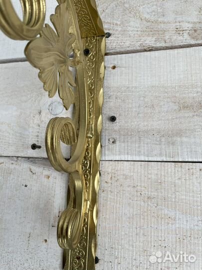 Кронштейн для кашпо