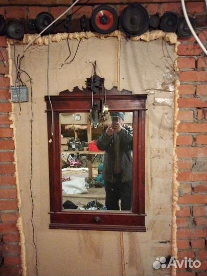 Ретро Мебель Шкаф Прялка Зеркала