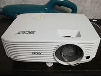 Acer P1250 projector