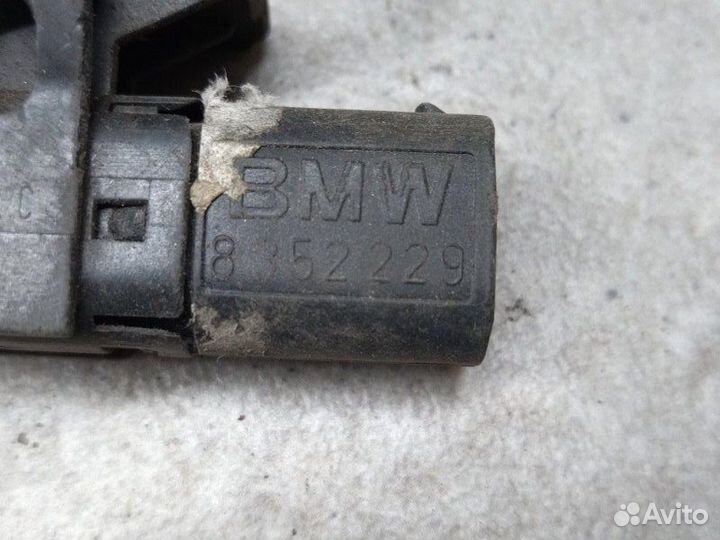 Датчик открытия капота