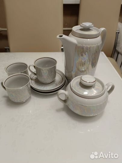 Набор столовой посуды