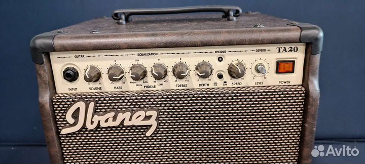 Гитарный комбоусилитель ибанез