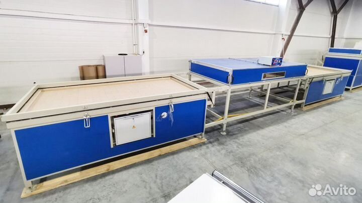 Двухстоловый термо-вакуумный пресс Корст для мдф