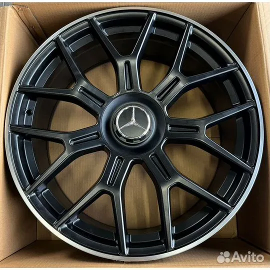 Диски R19 на Mercedes AMG