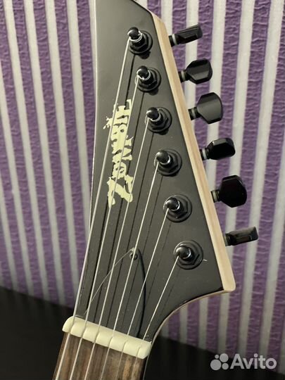 Электро гитара