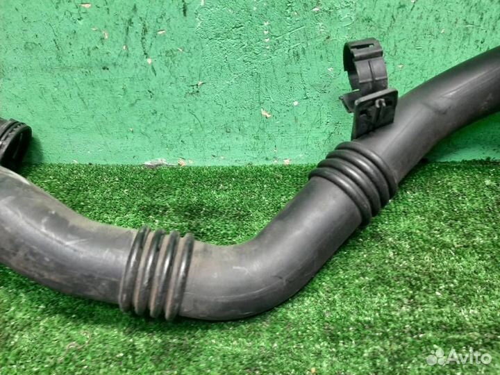 Патрубок интеркулера Opel Zafira C 2014