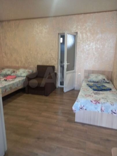 Комната 18 м² в 7-к., 1/2 эт.