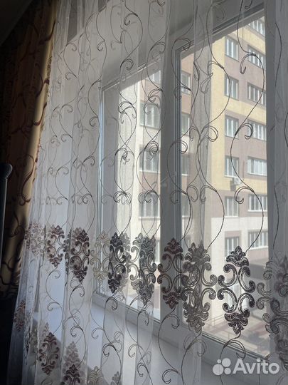 Шторы с тюлью и подхватами