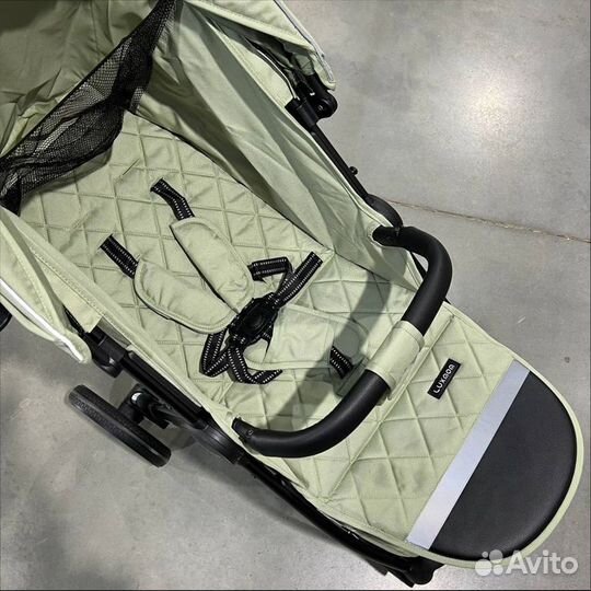 Прогулочная коляска Luxmom