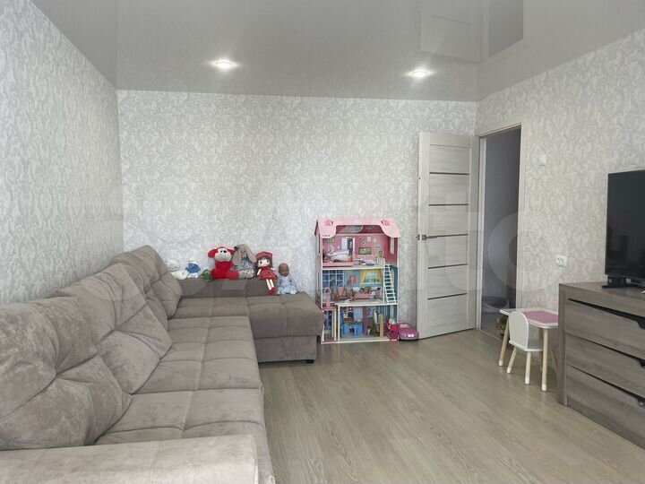 2-к. квартира, 60 м², 3/5 эт.