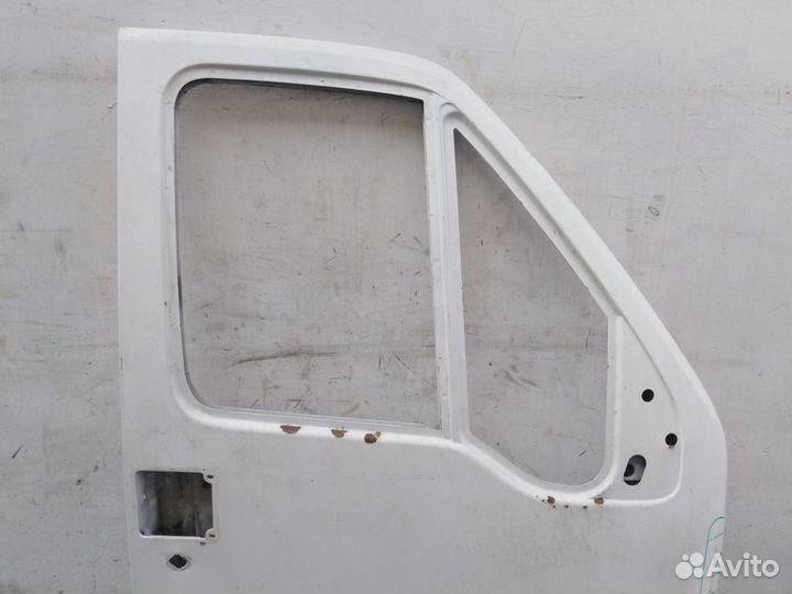 Дверь передняя правая Фиат
