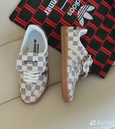 Кроссовки adidas, puma