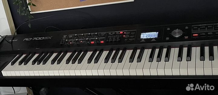 Roland RD-700 GX
