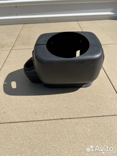 Подрулевой кожух Hyundai Elantra 3 XD