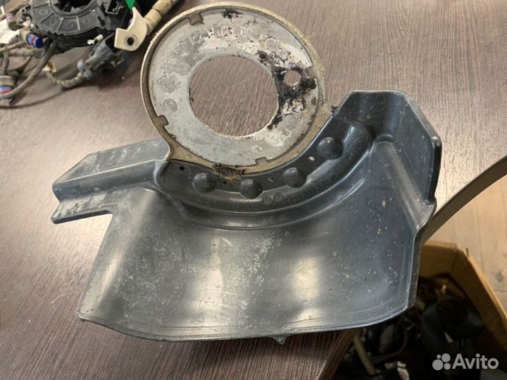 Пыльник амортизатора задний правый Audi A6 C7 cdnb