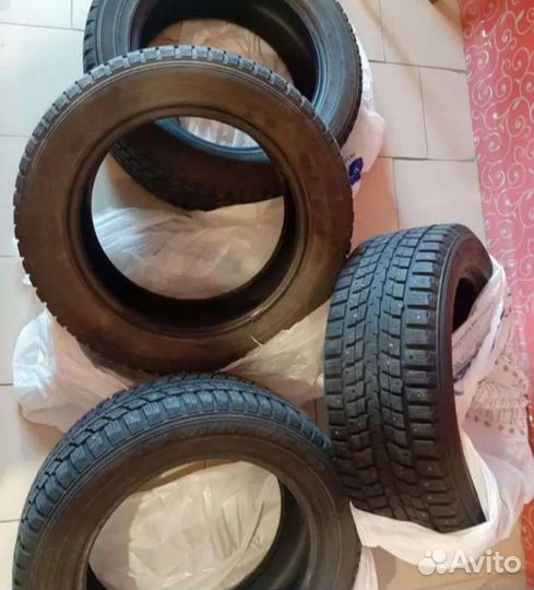 Dunlop SP Winter Ice 01 235/55 R17