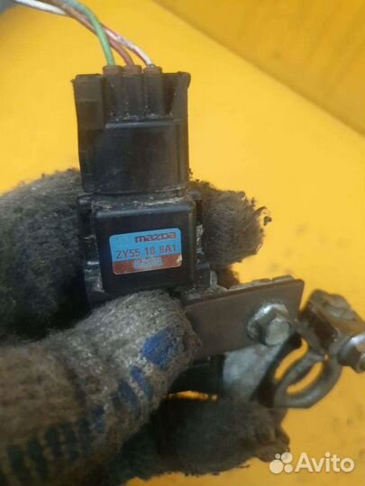 Датчик аккумулятора ZY55-18-8A1 mazda мазда