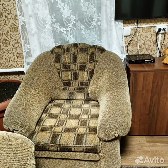 Угловой диван бу