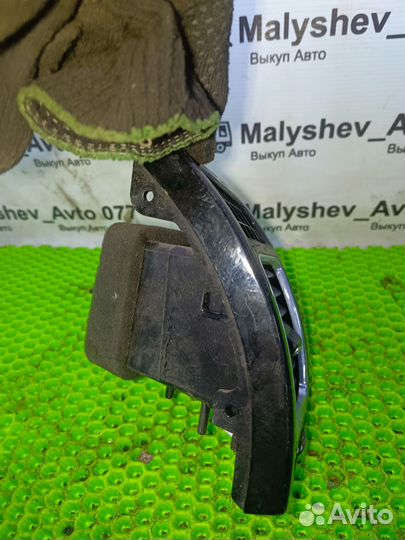 Дефлектор Воздуховода прав/ лев Geely Emgrand EC7