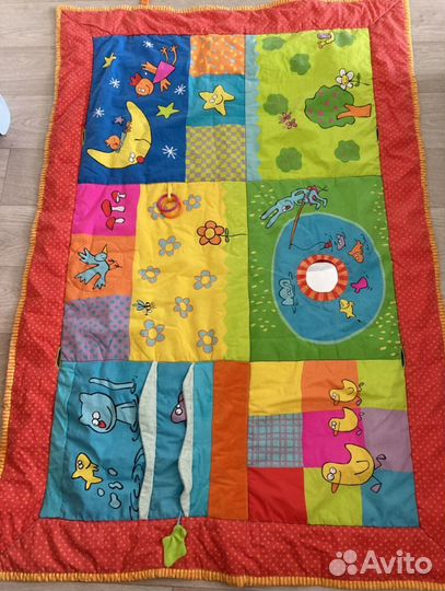 Развивающий коврик большой и игрушки, погремушки