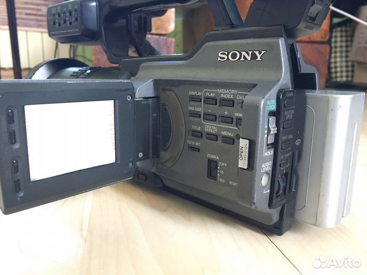 Видео камера Sony DSR-PD170P
