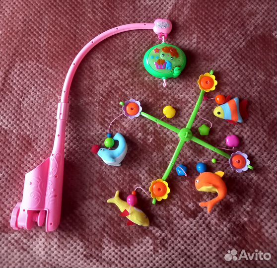 Музыкальный мобиль на кроватку