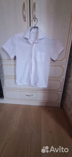 Рубашка школьная на мальчика 128- 134, р.31