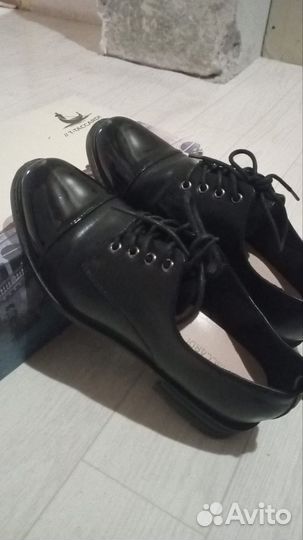 Туфли женские 38 размер черные