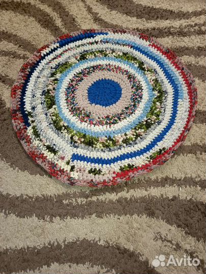 Коврик ручной работы