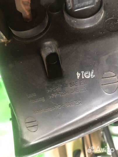 Фара на Nisan X-Trail Т30 2000-2007