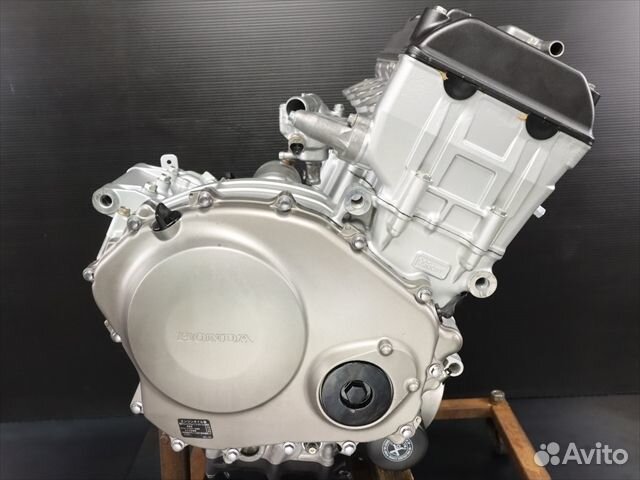 Контрактный двигатель Honda CBR1000RR SC57E 04-05