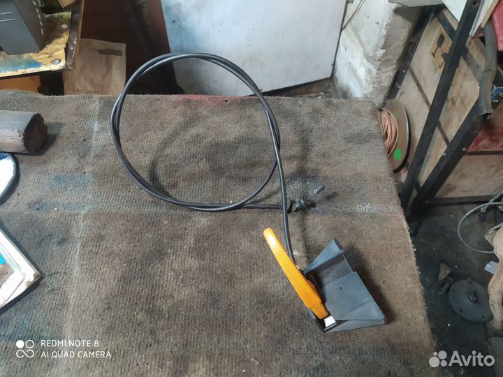 Трос открывания капота Ford Transit