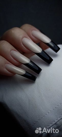 Маникюр и педикюр